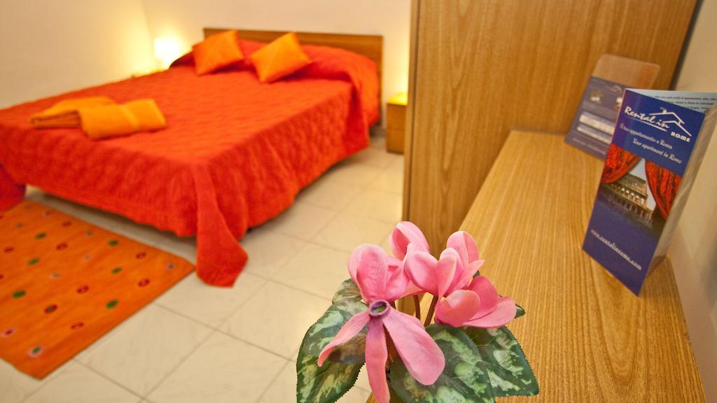 Rental In Rome Celeste Apartment Szoba fotó